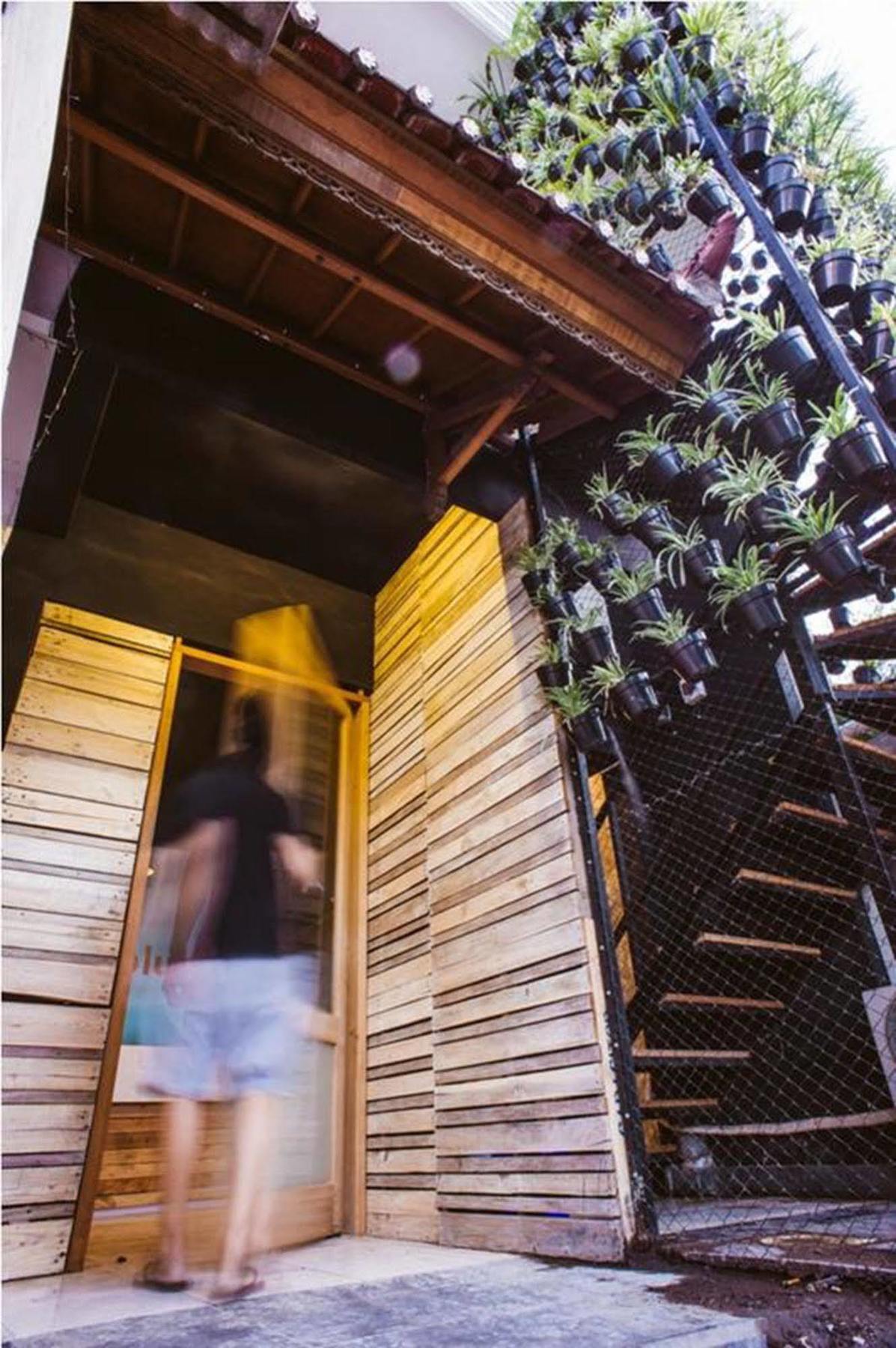 Bedplus Backpacker Kuta Legian Exterior foto